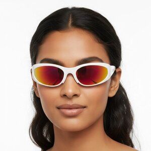 New Authentic  BALENCIAGA Extreme Silver Wraparound BB0290S 004 Sunglasses Women